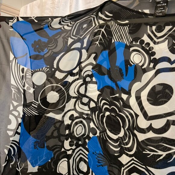 jaeger 100% silk blue black floral kaftan top XL NEW - Picture 3 of 4